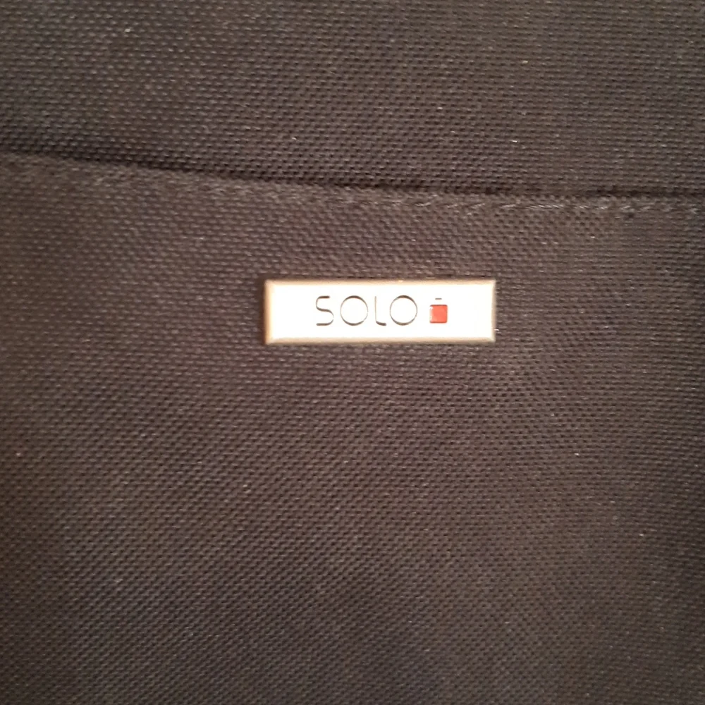 Vintage Solo Messenger Bag